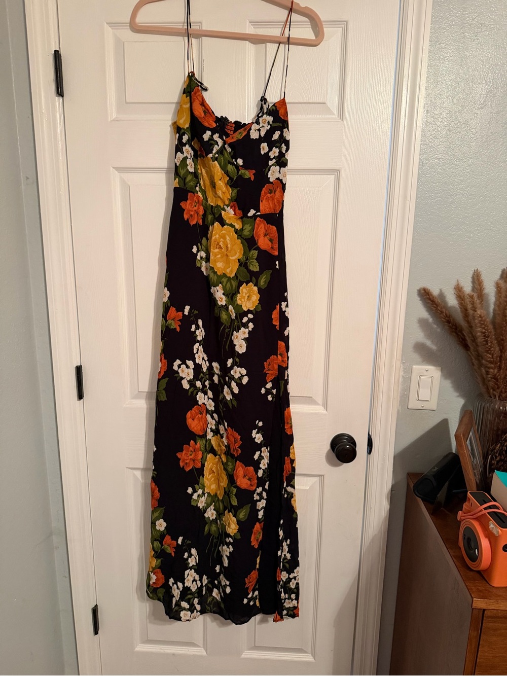 Reformation Melita Dress Luisa Black with Flowers Dress size 12
